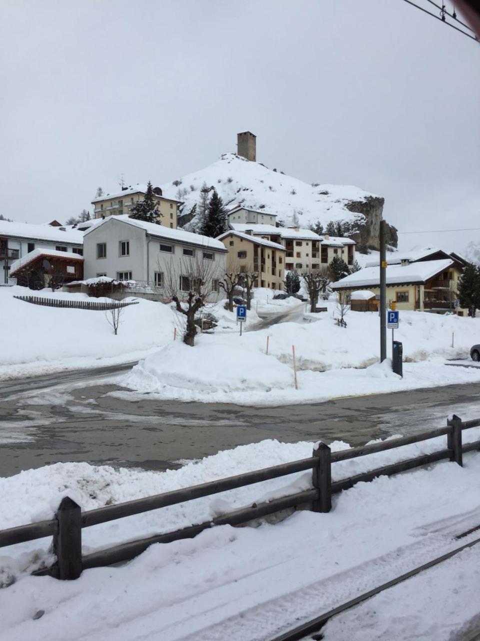 Attika Wohnung 7546 Ardez Exteriör bild